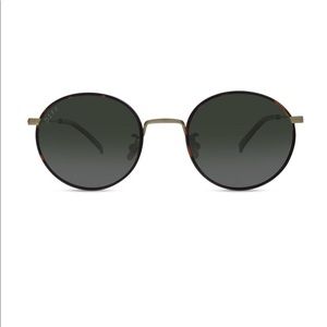 Diff Daisy Matte Sunglasses